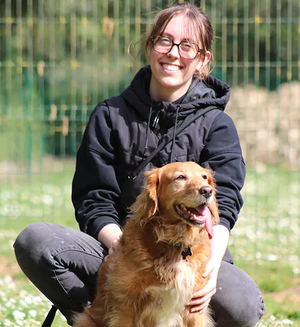 Laly avec un chien
